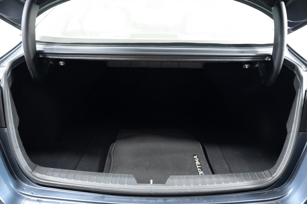 Used 2015 Kia Optima EX FWD image 34