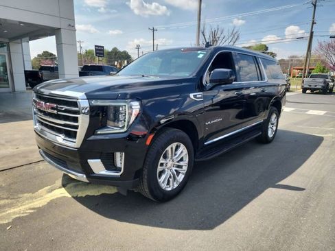 Certified 2021 GMC Yukon XL SLT w/ SLT Premium Package image 4