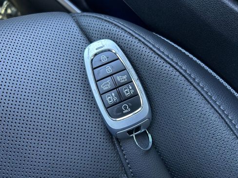 Used 2022 Hyundai Tucson Limited AWD/4WD image 31