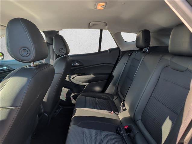 Used 2024 Chevrolet Trax LT w/ Driver Confidence Package FWD image 18