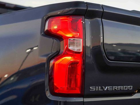 Used 2021 Chevrolet Silverado 1500 RST w/ All Star Edition Plus image 9