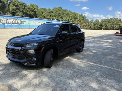 Used 2021 Chevrolet TrailBlazer RS w/ Technology Package FWD image 14