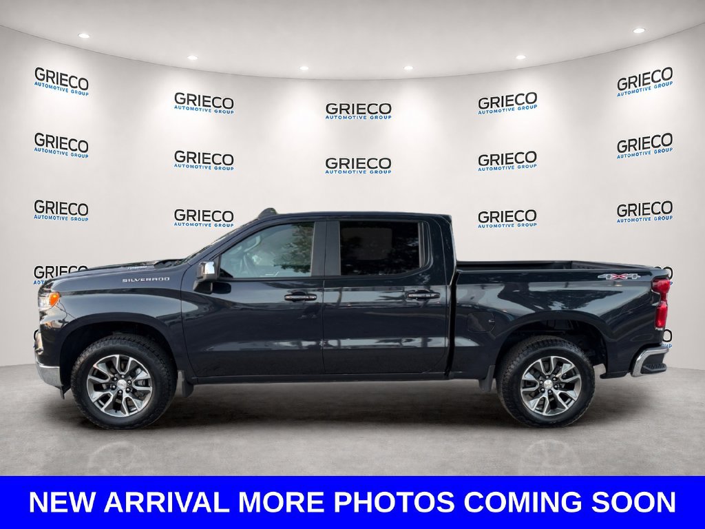 Used 2024 Chevrolet Silverado 1500 LT AWD/4WD image 4