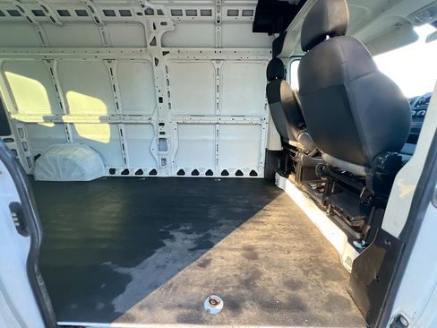 Used 2021 RAM ProMaster 2500 image 27