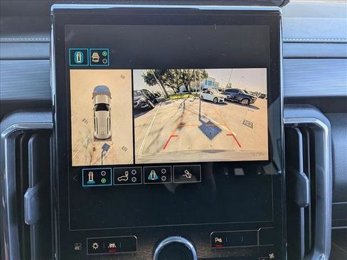 Used 2024 GMC Acadia Elevation w/ Black Edition image 13