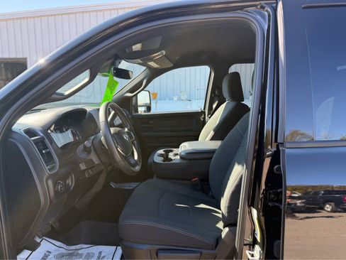 Used 2025 RAM 2500 Tradesman image 12