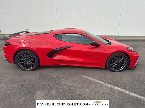Used 2024 Chevrolet Corvette Stingray Coupe w/ Z51 Performance Package image 8