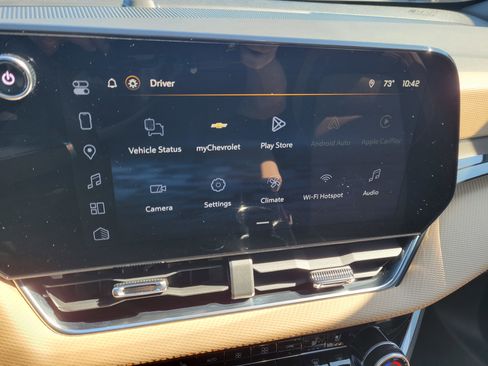 Certified 2026 Chevrolet Equinox ACTIV w/ Convenience Package III image 18