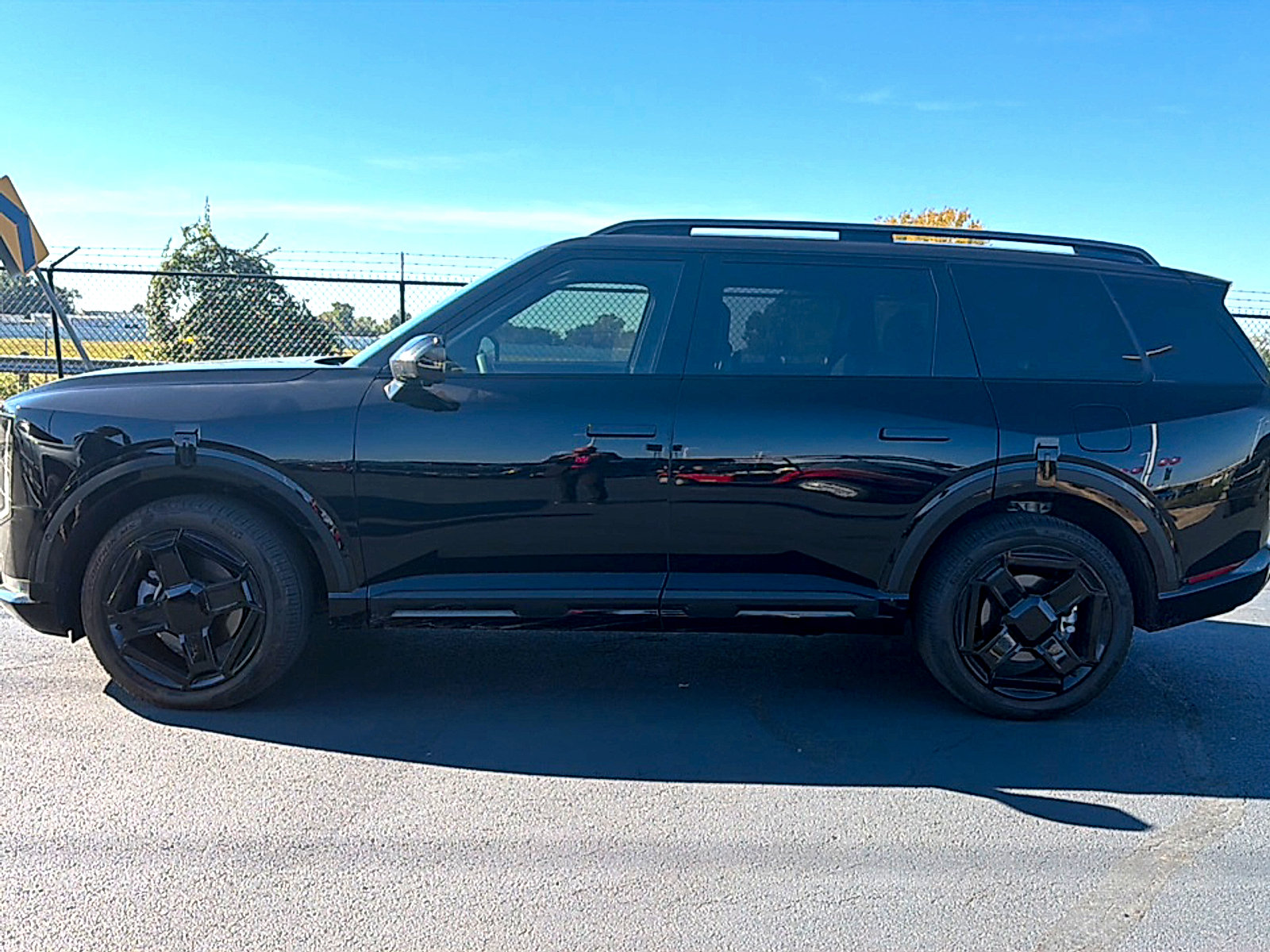 Used 2027 Kia Telluride SX X-Line AWD/4WD image 4