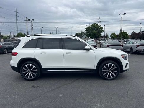 Used 2023 Mercedes-Benz GLB 250 4MATIC image 6