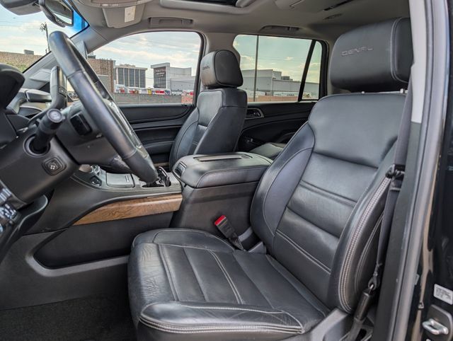 Used 2018 GMC Yukon Denali w/ Open Road Package AWD/4WD image 26