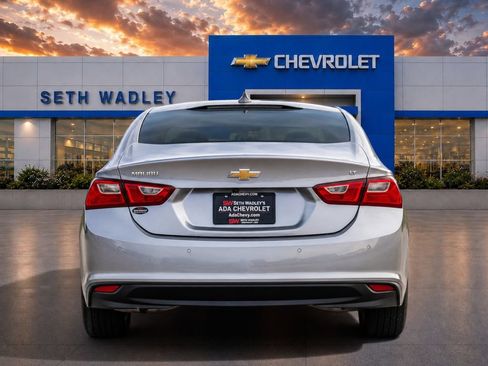 Used 2025 Chevrolet Malibu LT FWD image 6