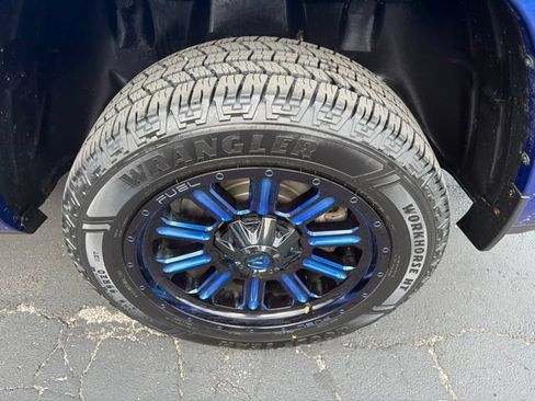 Used 2019 RAM 1500 Big Horn AWD/4WD image 9