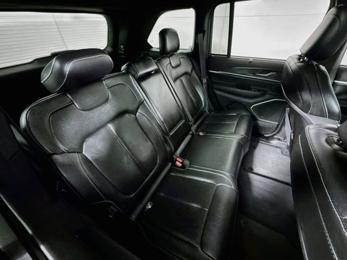 Used 2024 Jeep Grand Cherokee Limited 4xe image 24