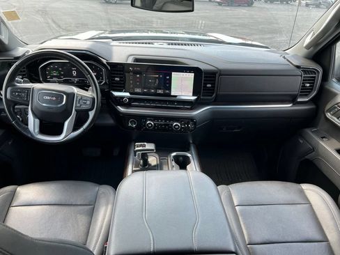 Used 2023 GMC Sierra 1500 SLT w/ SLT Convenience Package AWD/4WD image 24