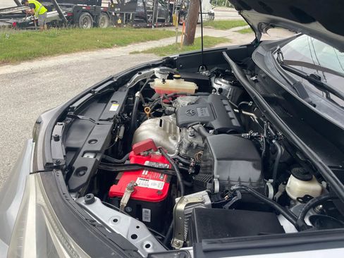 Used 2018 Toyota RAV4 XLE image 6