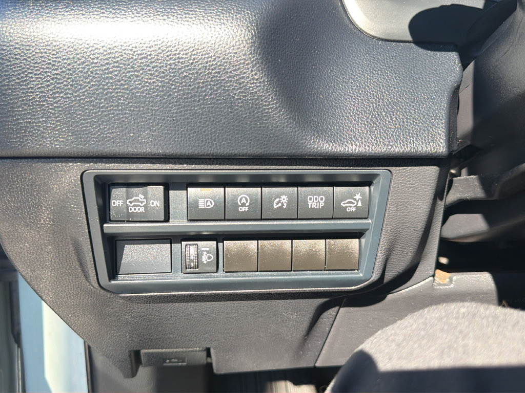 Used 2026 Toyota Tundra SR5 w/ SR5 Convenience Package AWD/4WD image 36