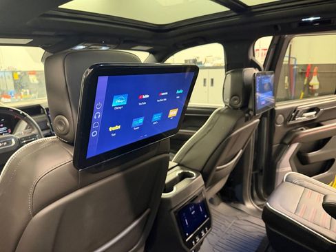 Used 2025 GMC Yukon AT4 Ultimate image 37