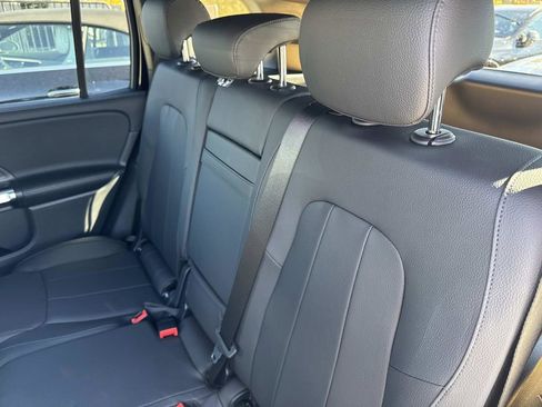 New 2026 Mercedes-Benz GLB 250 GLB 250 image 14