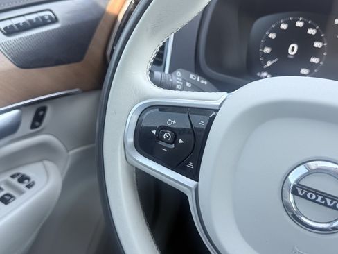 Used 2020 Volvo XC90 T6 Inscription w/ Protection Package Premier AWD/4WD image 43