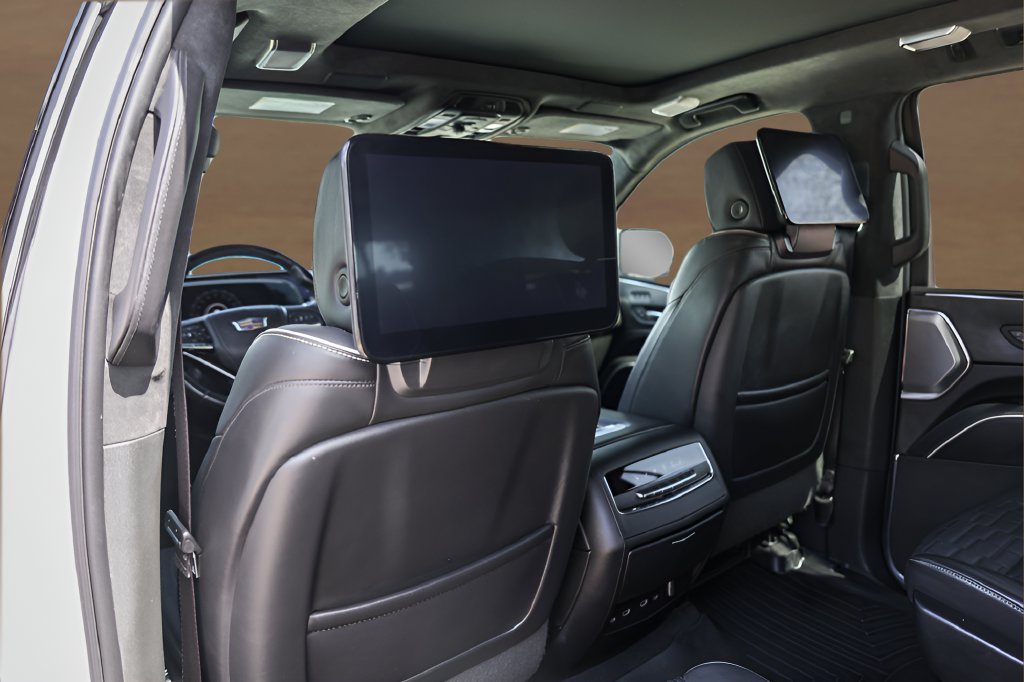 Used 2022 Cadillac Escalade Sport Platinum AWD/4WD image 51
