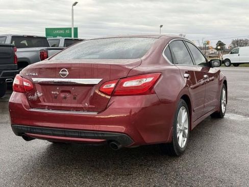 Used 2017 Nissan Altima 2.5 S w/ Power Driver Seat Package image 5