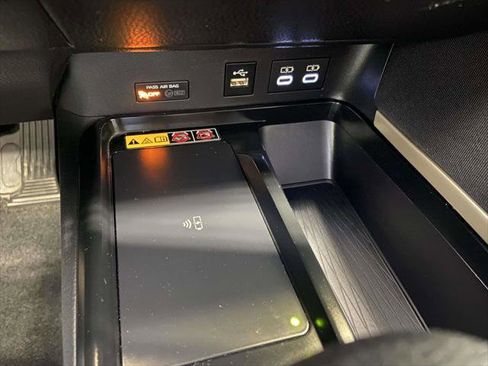 Certified 2025 Toyota Camry LE w/ Convenience Package image 25