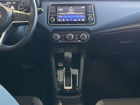 Used 2023 Nissan Versa SV image 18