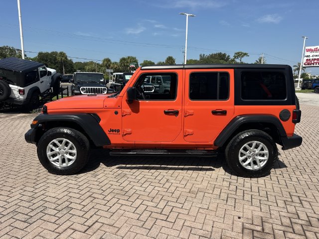 Used 2023 Jeep Wrangler Unlimited Sport AWD/4WD image 8