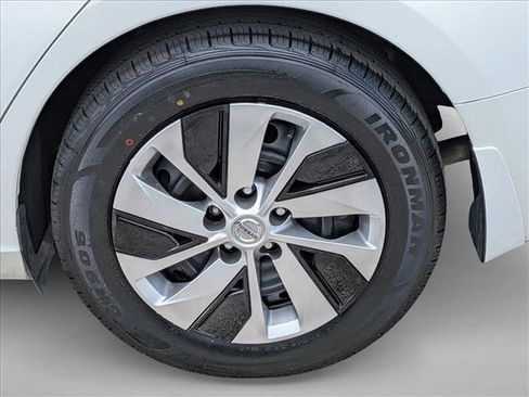 Used 2020 Nissan Altima 2.5 S w/ Driver Assist Package FWD image 22