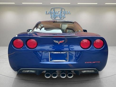 Used 2005 Chevrolet Corvette Base w/ Preferred Equipment Group image 4