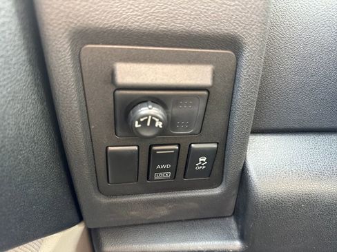 Used 2014 Nissan Rogue S w/ Convenience Package image 38
