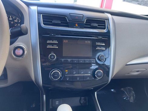 Used 2015 Nissan Altima 2.5 S w/ Special Edition Package FWD image 20