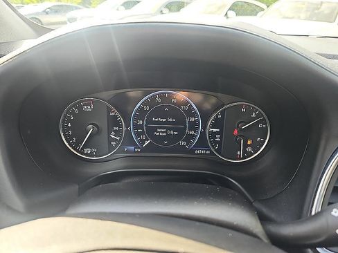 Used 2021 Buick Enclave Avenir w/ Avenir Technology Package AWD/4WD image 21