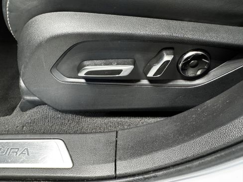 Certified 2023 Acura RDX FWD w/ Technology Package image 31