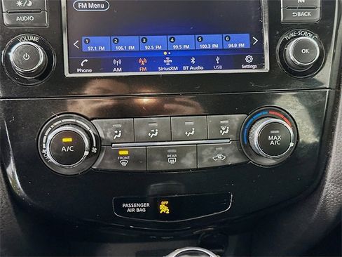 Used 2020 Nissan Rogue Sport S w/ Appearance Package image 15