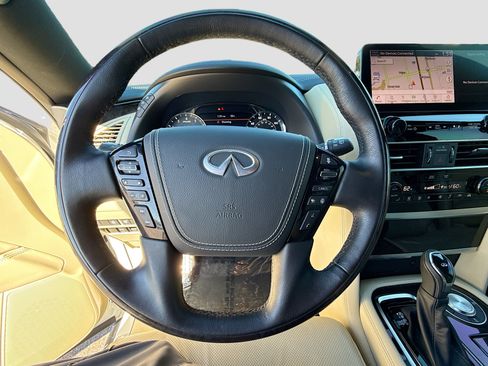Used 2024 INFINITI QX80 Sensory image 41