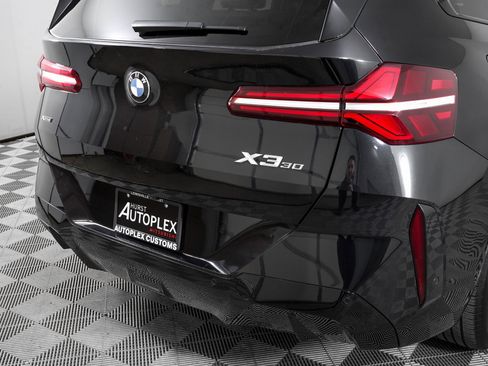 Used 2025 BMW X3 xDrive30i w/ Premium Package image 33