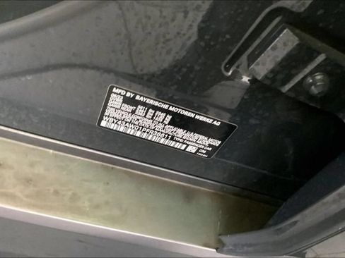 Used 2023 BMW i4 eDrive35 w/ Premium Package RWD image 13
