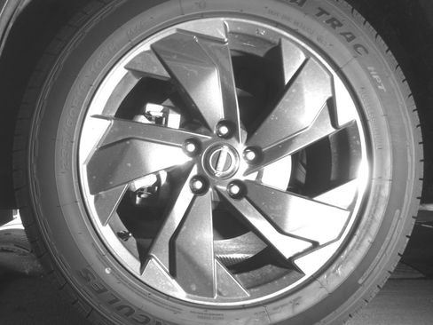 Used 2025 Nissan Rogue SV AWD/4WD image 12