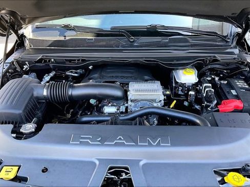 New 2026 RAM 1500 Big Horn AWD/4WD image 9