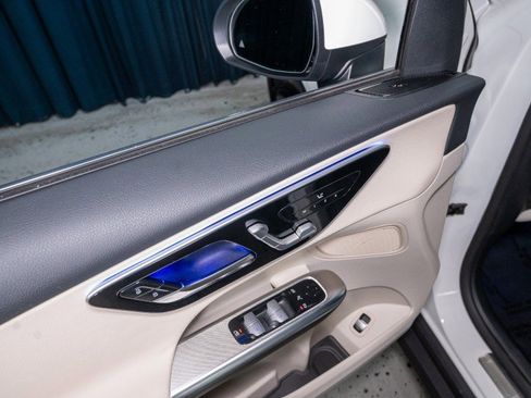 Certified 2026 Mercedes-Benz GLC 300 4MATIC image 11