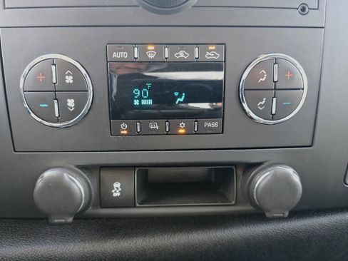 Used 2012 GMC Sierra 1500 SLE w/ Max Trailering Pack image 34