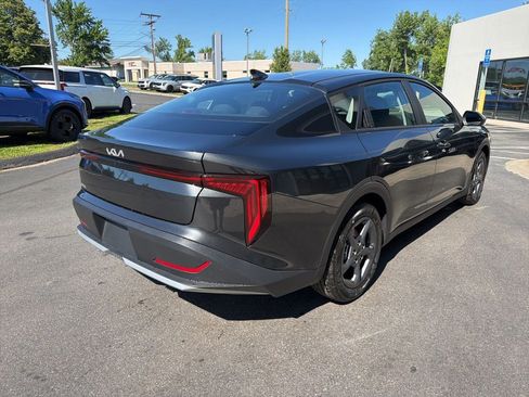 New 2026 Kia K4 FWD image 8