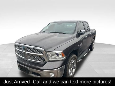 Used 2017 RAM 1500 Laramie w/ Convenience Group AWD/4WD image 1