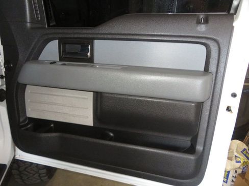 Used 2014 Ford F150 XLT w/ Equipment Group 301A Mid image 31