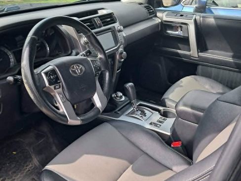 Used 2016 Toyota 4Runner SR5 Premium AWD/4WD image 5