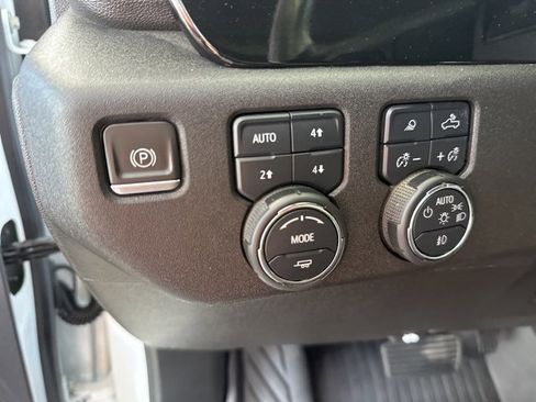 Used 2024 Chevrolet Silverado 2500 LTZ w/ LTZ Texas Edition image 13