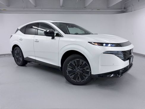 Used 2025 Nissan Murano Platinum w/ Cargo Package AWD/4WD image 8