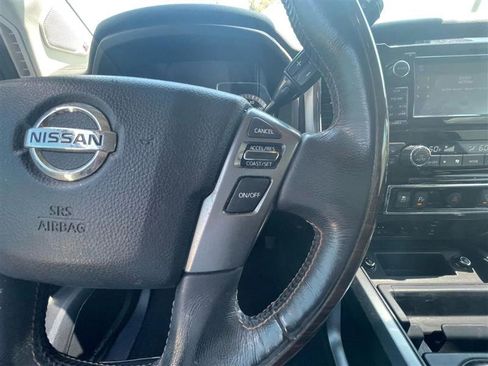 Used 2018 Nissan Titan Platinum Reserve w/ Platinum Utility Package image 11